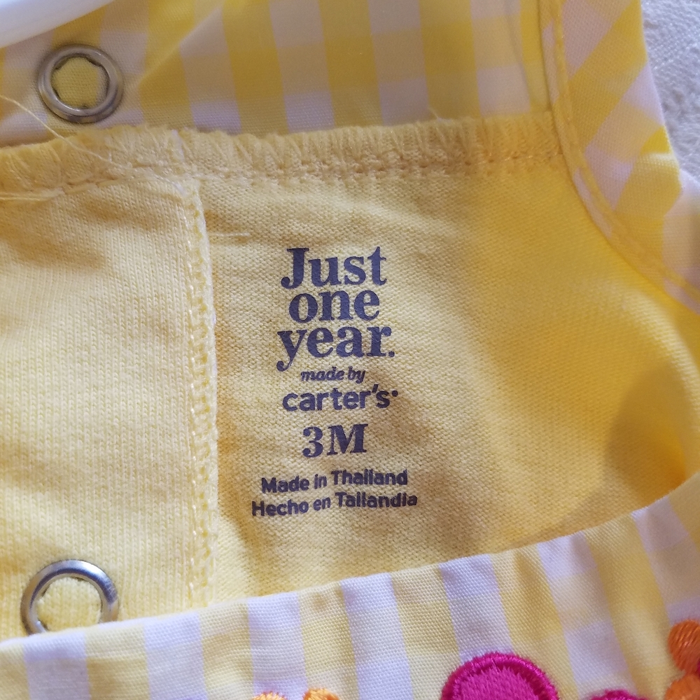 Infant Clothes - Picture 2 of 2